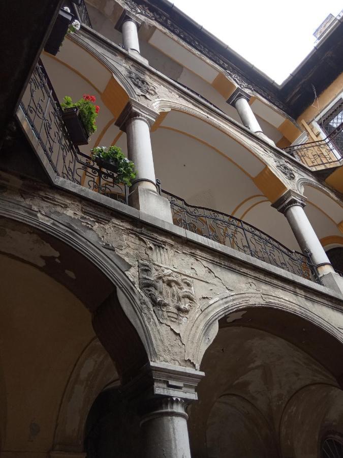 Jolie Apartment In Historical Center Budapesta Exterior foto